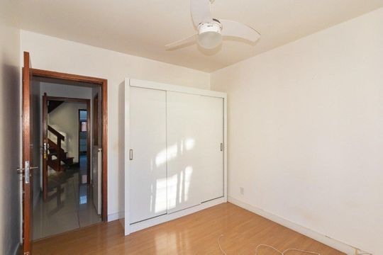 Quarto 3 de apartamento para alugar com 3 quartos, 140m² em Petrópolis, Porto Alegre