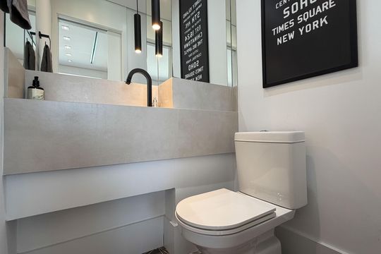 Lavabo de apartamento para alugar com 2 quartos, 88m² em Campo Grande, Santos