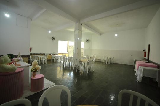 Área comum de casa à venda com 3 quartos, 600m² em Parque Selecta, São Bernardo do Campo
