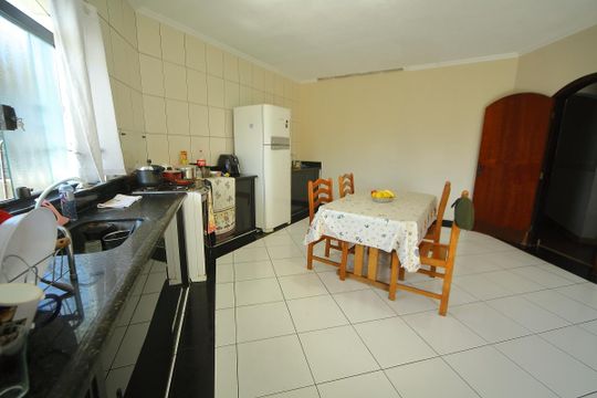 Cozinha 2  de casa à venda com 3 quartos, 600m² em Parque Selecta, São Bernardo do Campo