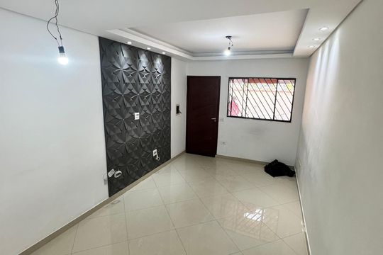 Casa de Condomínio para alugar com 2 quartos, 72m² em Vila Ré, São Paulo