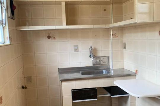 Cozinha de apartamento para alugar com 2 quartos, 50m² em Praça Seca, Rio de Janeiro