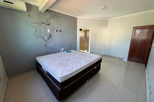 Suíte 3 de casa para alugar com 5 quartos, 964m² em Colônia Agrícola Samambaia, Brasília