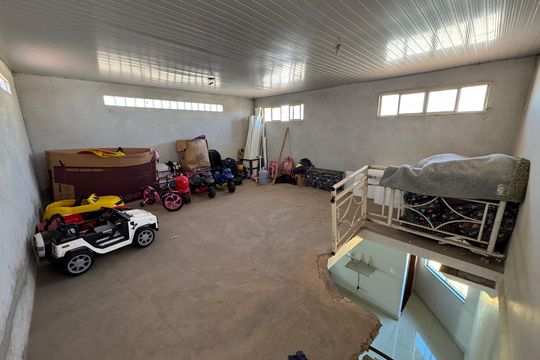 Sótão de casa para alugar com 5 quartos, 964m² em Colônia Agrícola Samambaia, Brasília