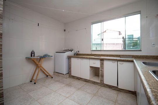 Área de Serviço de casa para alugar com 5 quartos, 964m² em Colônia Agrícola Samambaia, Brasília