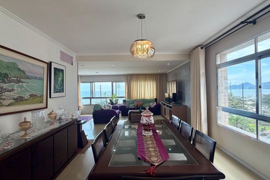 Sala de apartamento para alugar com 4 quartos, 220m² em Gonzaga, Santos