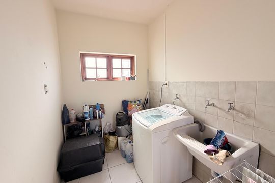 Área de Serviço de casa à venda com 3 quartos, 186m² em Vila Aparecida, Jundiaí