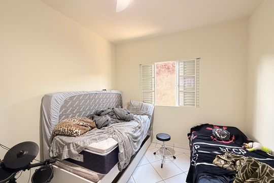 Quarta 2 de casa à venda com 3 quartos, 186m² em Vila Aparecida, Jundiaí