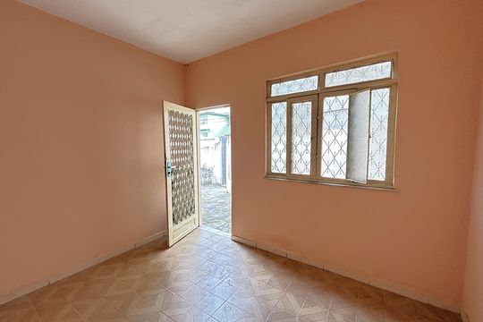 Casa para alugar com 1 quarto, 38m² em Pavuna, Nilópolis