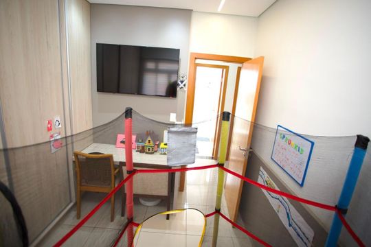 Quarto 2 de apartamento para alugar com 3 quartos, 90m² em Jardim Industrial, Contagem