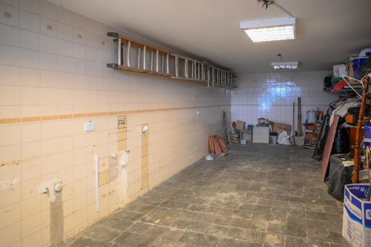 Garagem de casa para alugar com 2 quartos, 80m² em Vila Brasilio Machado, São Paulo