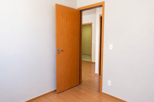 Quarto de apartamento para alugar com 2 quartos, 55m² em Chácara São Pedro, Aparecida de Goiânia