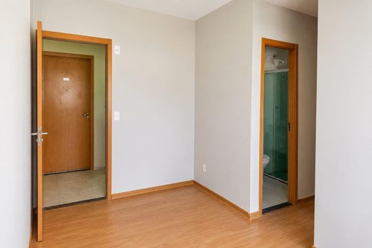 Sala de apartamento para alugar com 2 quartos, 55m² em Chácara São Pedro, Aparecida de Goiânia