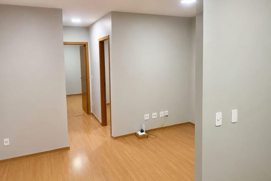 Sala de apartamento para alugar com 2 quartos, 55m² em Chácara São Pedro, Aparecida de Goiânia