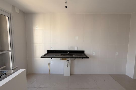 Cozinha de apartamento à venda com 2 quartos, 62m² em Setor Bueno, Goiânia