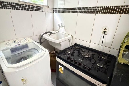 Cozinha de apartamento para alugar com 2 quartos, 75m² em Pernambués, Salvador
