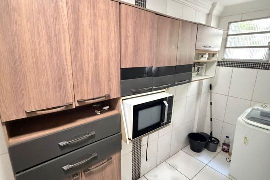 Cozinha de apartamento para alugar com 2 quartos, 75m² em Pernambués, Salvador