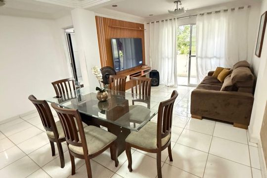Apartamento para alugar com 2 quartos, 75m² em Pernambués, Salvador