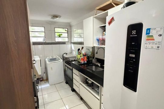 Cozinha de apartamento para alugar com 2 quartos, 75m² em Pernambués, Salvador