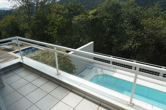 Sacada de casa de condomínio à venda com 3 quartos, 427m² em Alphaville, Santana de Parnaíba
