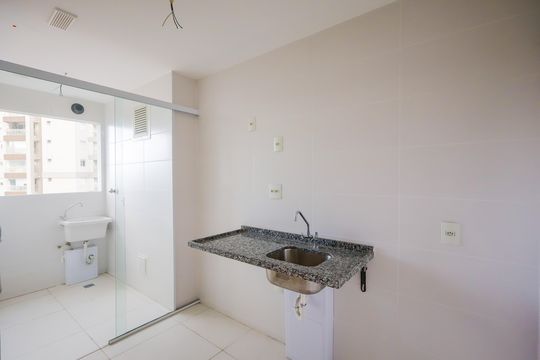 Cozinha de apartamento à venda com 2 quartos, 47m² em Campininha, São Paulo