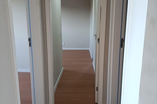 Corredor de apartamento para alugar com 2 quartos, 59m² em Votupoca, Barueri