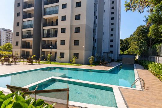 Piscina de apartamento para alugar com 2 quartos, 59m² em Votupoca, Barueri