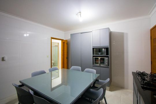 Cozinha de casa à venda com 3 quartos, 200m² em Campestre, Santo André