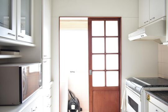 Cozinha de apartamento à venda com 2 quartos, 67m² em Vila Clementino, São Paulo