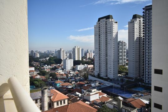 Sacada de apartamento à venda com 2 quartos, 67m² em Vila Clementino, São Paulo