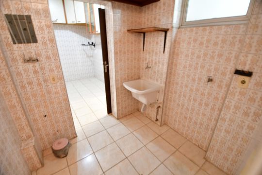 Área de Serviço de apartamento para alugar com 2 quartos, 70m² em Vila Angelino Rossi, Campinas