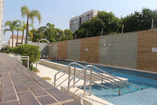 Área comum - Piscina de apartamento à venda com 2 quartos, 69m² em Cerâmica, São Caetano do Sul