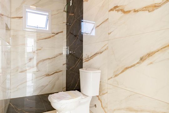 Casa à venda com 2 quartos, 71m² em Estância Velha, Canoas