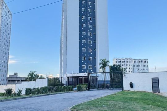 Fachada de apartamento à venda com 2 quartos, 43m² em Jardim Helena, São Paulo