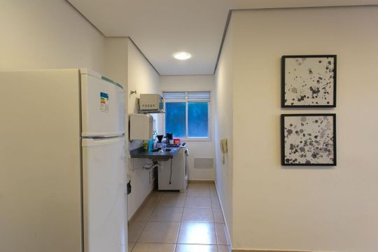 Cozinha de apartamento à venda com 2 quartos, 43m² em Jardim Helena, São Paulo