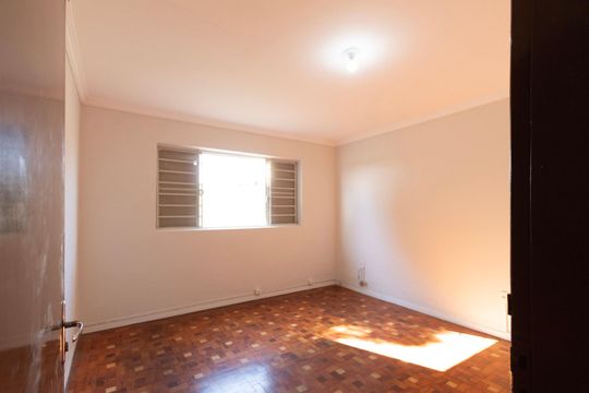 Casa para alugar com 5 quartos, 245m² em Jardim Santa Rosália, Sorocaba