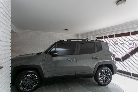 Garagem  de casa para alugar com 3 quartos, 190m² em Jardim Norma, São Paulo