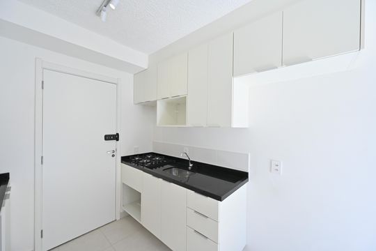 Cozinha de apartamento para alugar com 1 quarto, 27m² em Planalto Paulista, São Paulo