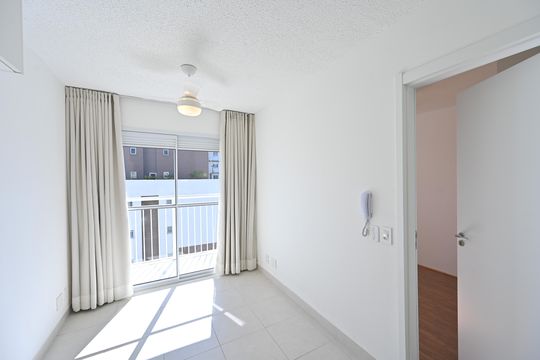 Sala de apartamento para alugar com 1 quarto, 27m² em Planalto Paulista, São Paulo