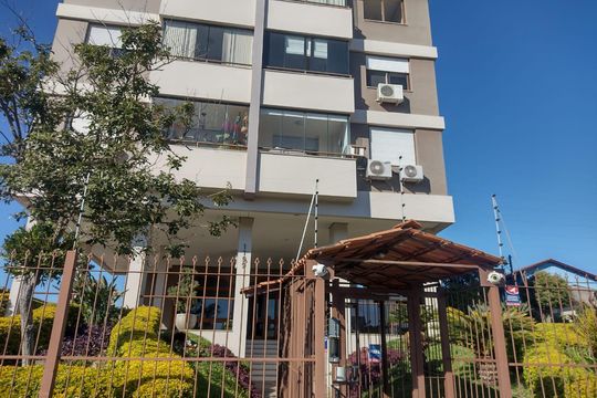 Fachada de apartamento para alugar com 2 quartos, 75m² em Cristal, Porto Alegre