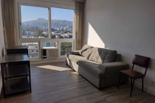 Apartamento para alugar com 2 quartos, 75m² em Cristal, Porto Alegre