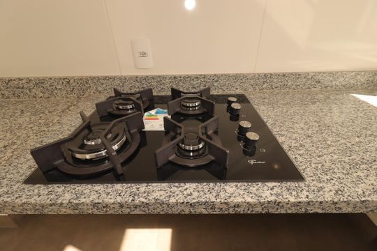 Cozinha - Cooktop de apartamento para alugar com 2 quartos, 44m² em Parque Oratório, Santo André