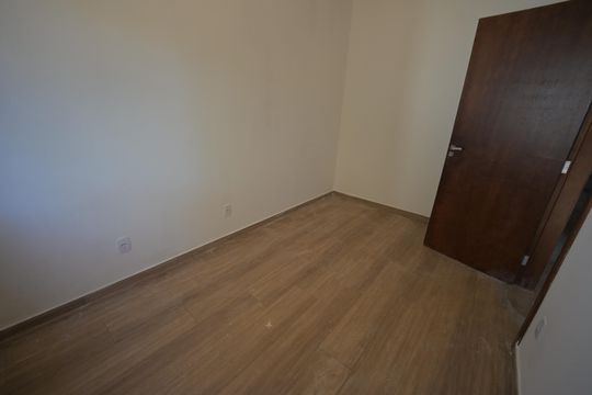 Casa à venda com 3 quartos, 84m² em Residencial Itaipú, Goiânia