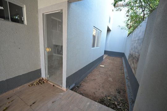Casa à venda com 3 quartos, 84m² em Residencial Itaipú, Goiânia