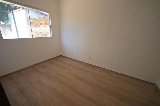 Casa à venda com 3 quartos, 84m² em Residencial Itaipú, Goiânia