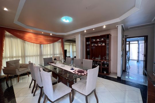 Sala 2 de casa para alugar com 7 quartos, 514m² em Castelo, Belo Horizonte
