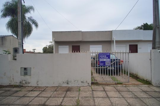 Fachada de casa para alugar com 3 quartos, 60m² em Pinheiro, São Leopoldo