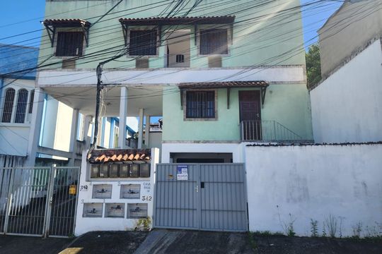 Fachada de casa para alugar com 3 quartos, 92m² em Alcantara, São Gonçalo