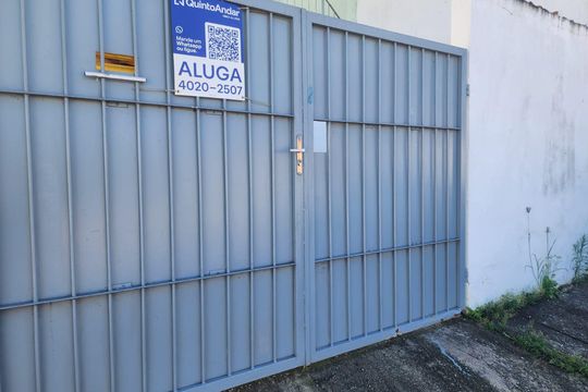 Fachada de casa para alugar com 3 quartos, 92m² em Alcantara, São Gonçalo