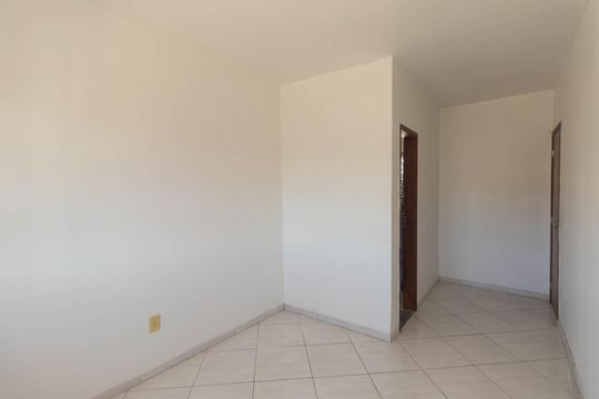 Suíte  de casa para alugar com 3 quartos, 92m² em Alcantara, São Gonçalo
